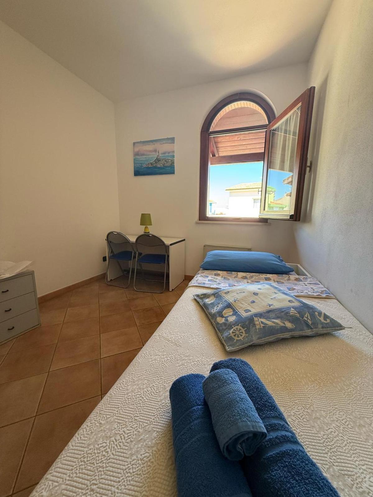 L'Ancora Blu Apartamento Porto Torres Exterior foto